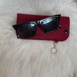 Black cat eye sunglasses